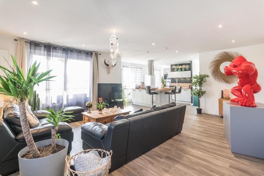 - Luxueux Casa Selva - Parking Gratuit - Spacieux - Balcon - Wifi Viriat Bagian luar foto